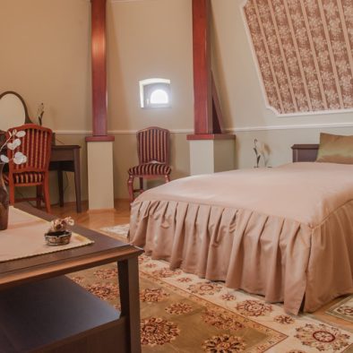 Vörös Kastély szobák Kunbaracs