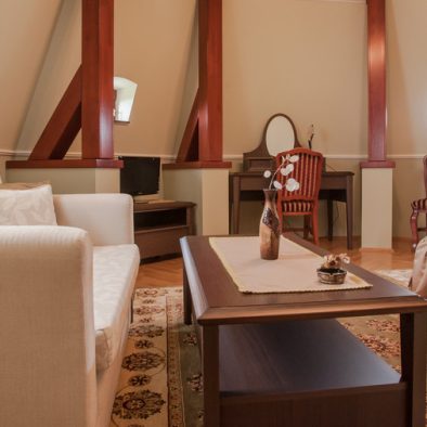 Vörös Kastély szobák Kunbaracs