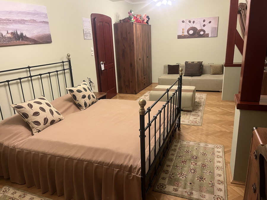 Vörös Kastely szobák Kunbaracs